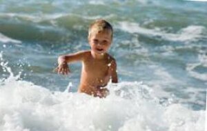 Что принимать при рвоте и поносе у ребенка на море
